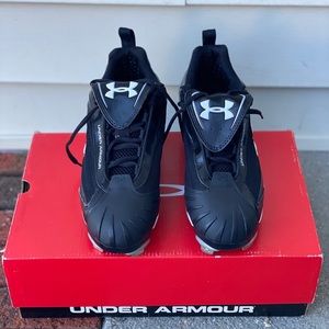 Brand New Under Armour Laser II St Womens